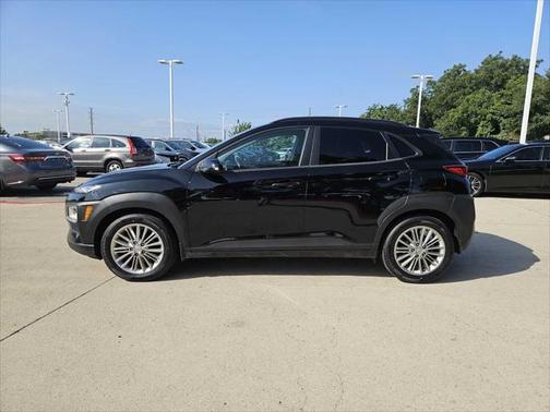 2021 Hyundai KONA SEL