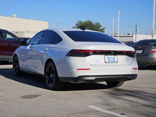 2025 Honda Accord SE