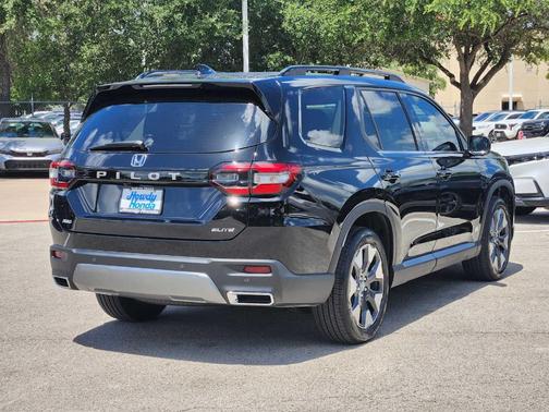 Black 2026 Honda Pilot Elite