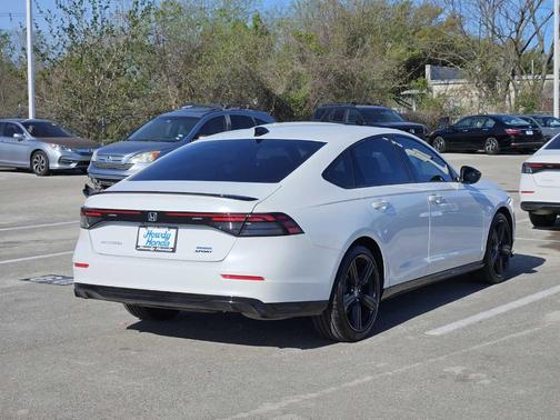 2025 Honda Accord Hybrid Sport-L