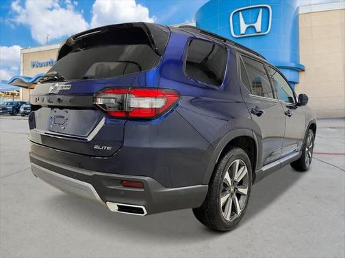 2025 Honda Pilot Elite