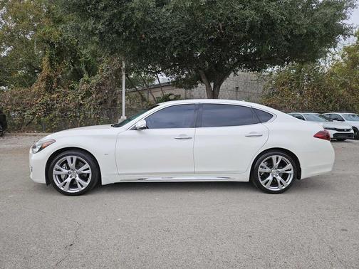 2019 INFINITI Q70L 3.7 LUXE