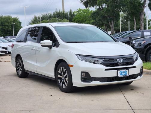 Platinum White Pearl 2025 Honda Odyssey EX-L