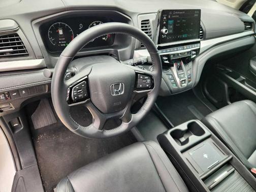 Platinum White Pearl 2025 Honda Odyssey EX-L