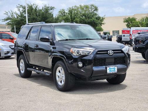 Midnight Black Metallic 2021 Toyota 4Runner SR5