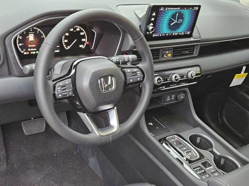 2025 Honda Pilot TOURING+