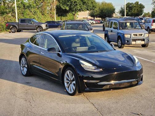 Black 2019 Tesla Model 3 Performance