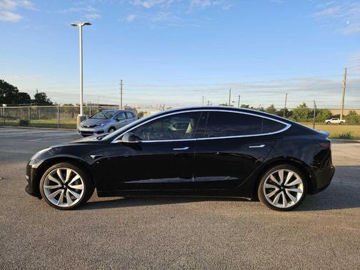 Black 2019 Tesla Model 3 Performance