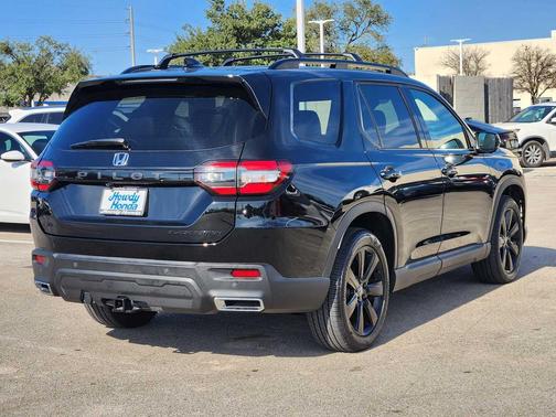 2025 Honda Pilot Black Edition