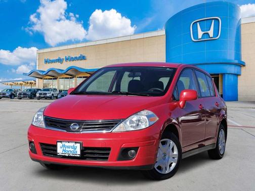 2012 Nissan Versa 1.8 S