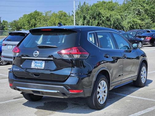 2020 Nissan Rogue S
