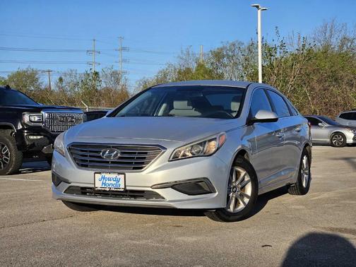 2016 Hyundai SONATA SE