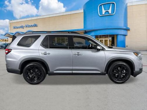 2025 Honda Pilot TOURING+