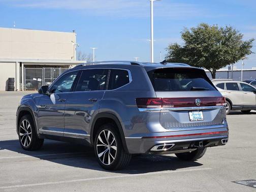 2024 Volkswagen Atlas 2.0T SEL Premium R-Line