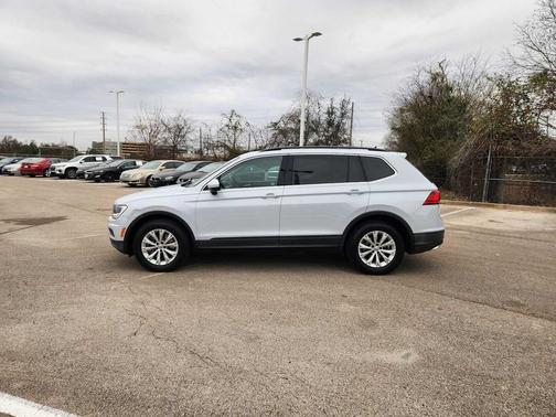 2019 Volkswagen Tiguan 2.0T SE