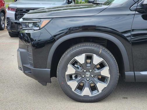 Crystal Black Pearl 2026 Honda Pilot Elite