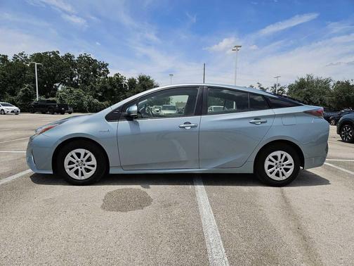 2017 Toyota Prius Four