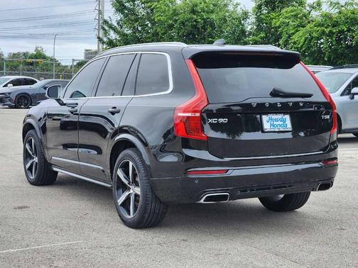Black 2019 Volvo XC90 T5 R-Design