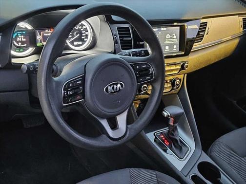 2018 Kia Niro LX