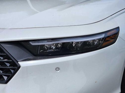 Platinum White Pearl 2026 Honda Accord Hybrid EX-L