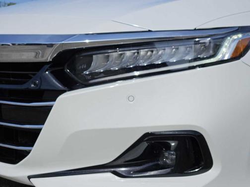 2022 Honda Accord Hybrid Touring