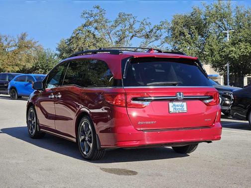 2023 Honda Odyssey Elite