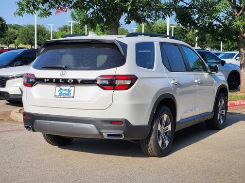 Platinum White Pearl 2026 Honda Pilot EX-L