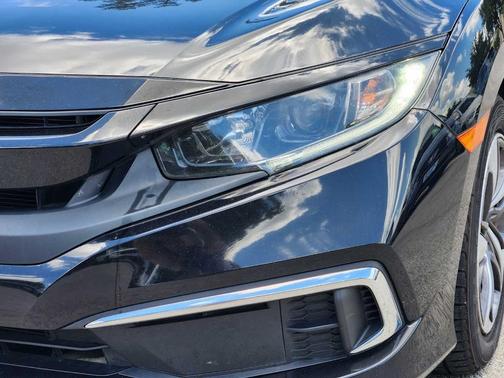 Crystal Black Pearl 2020 Honda Civic LX
