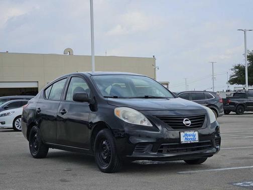 2012 Nissan Versa 1.6 S