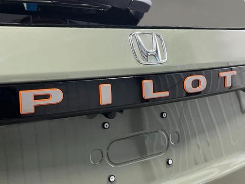 Ash Green 2026 Honda Pilot TrailSport