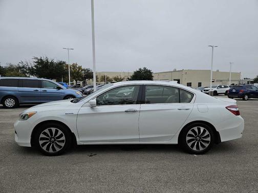2017 Honda Accord Hybrid EX-L