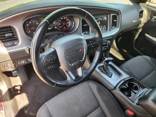 Hellraisin 2022 Dodge Charger SXT