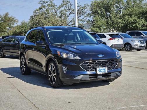 2021 Ford Escape SE
