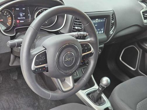 2019 Jeep Compass Sport