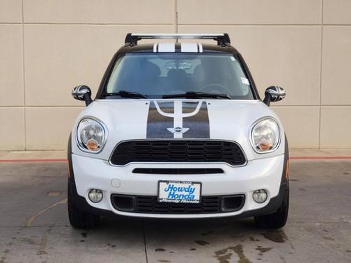 Photo 3 of 32 of 2014 MINI Countryman Cooper S