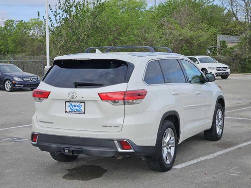 Blizzard Pearl 2017 Toyota Highlander Limited