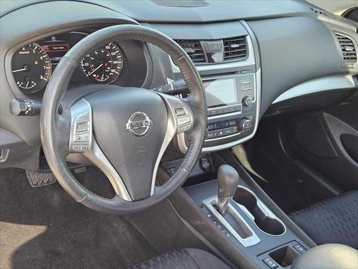 2017 Nissan Altima 2.5 SV