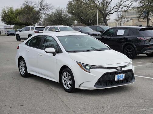 2021 Toyota Corolla LE