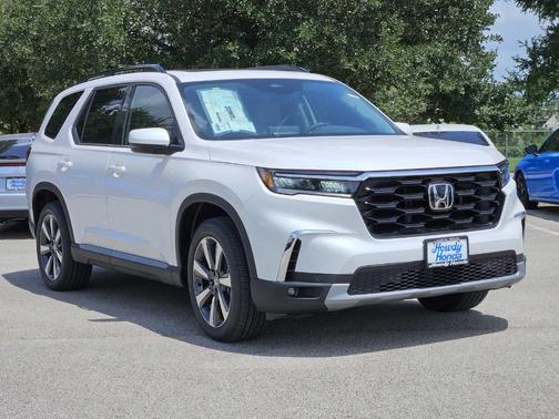 2025 Honda Pilot Touring