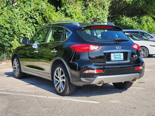 Black 2017 INFINITI QX50 Base