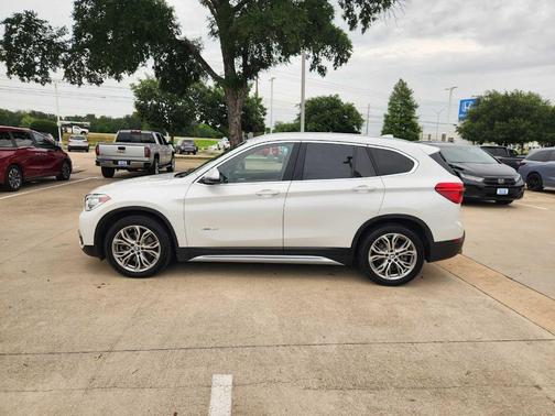 White 2017 BMW X1 xDrive 28i