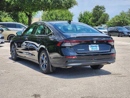 Crystal Black Pearl 2023 Honda Accord EX
