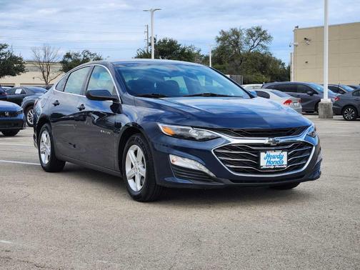 2022 Chevrolet Malibu LT