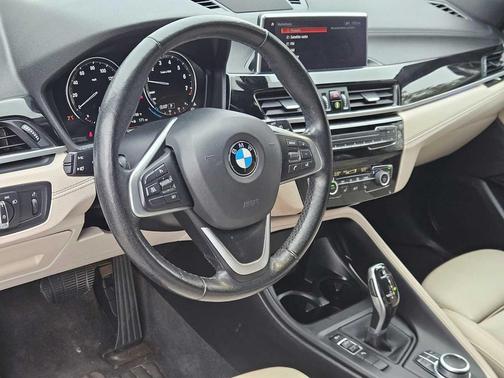 2022 BMW X2 sDrive28i