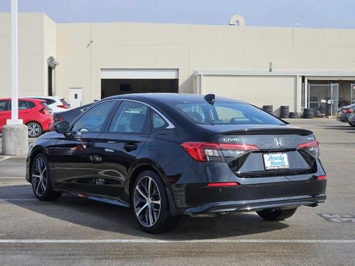 2023 Honda Civic Touring