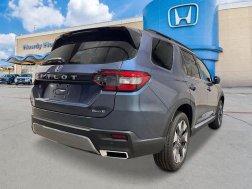 Blue 2026 Honda Pilot Elite