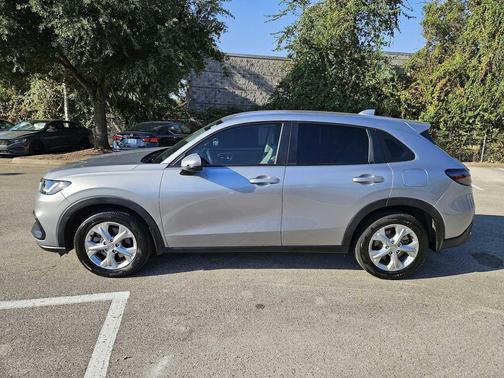 2023 Honda HR-V LX