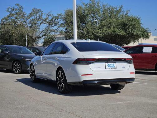 2025 Honda Accord Hybrid Touring