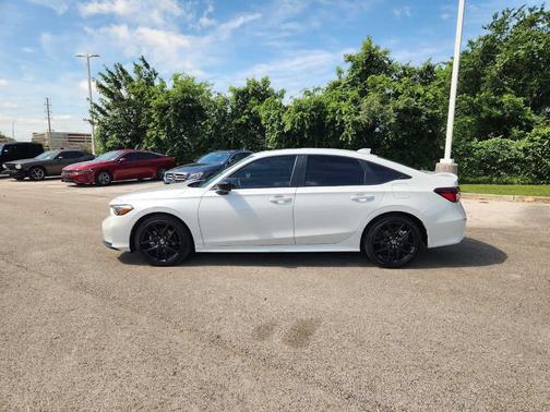 Platinum White Pearl 2026 Honda Civic Hybrid