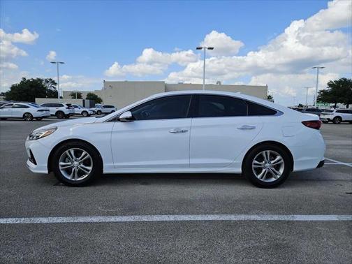 2018 Hyundai SONATA Limited